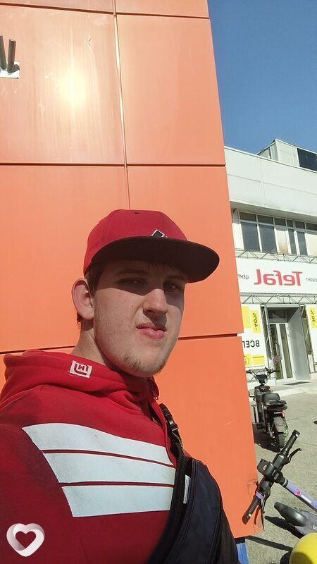 Кирилл, 19, Краснодаре — анкета №2801239