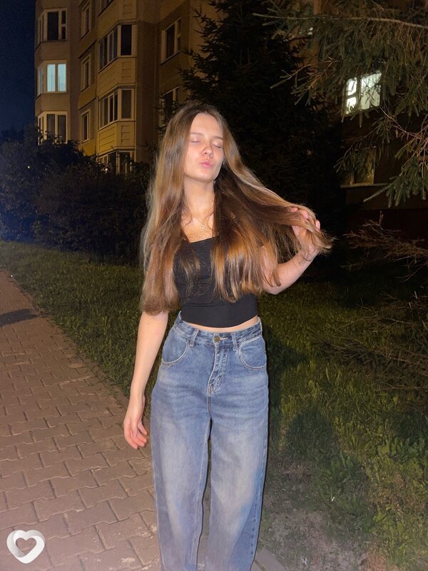 Полина, 21, Минске — анкета №2801536