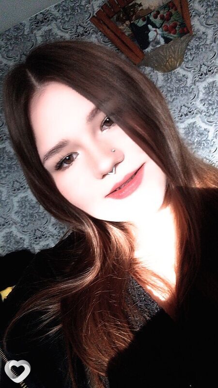 Ksenia, 19, Темиртау — анкета №2801726