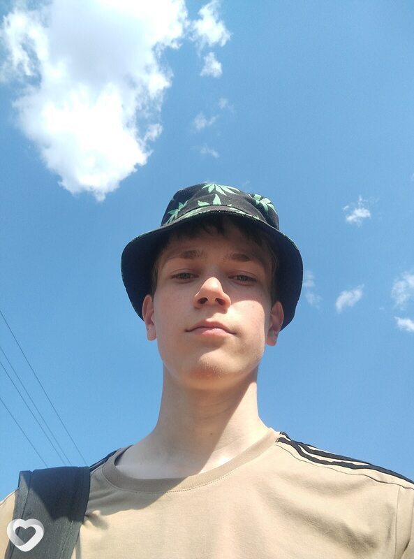 Максим, 19, Борисове — анкета №2801777