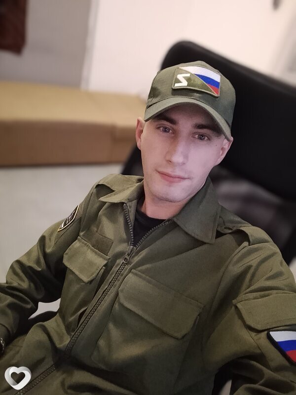 Александр, 26, Екатеринбурге — анкета №2802198