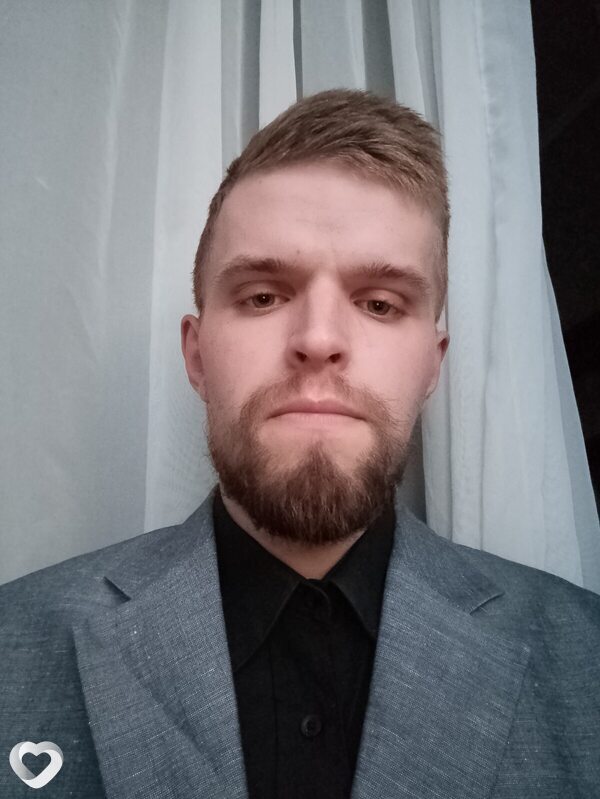 Константин, 26, Череповце — анкета №2802025