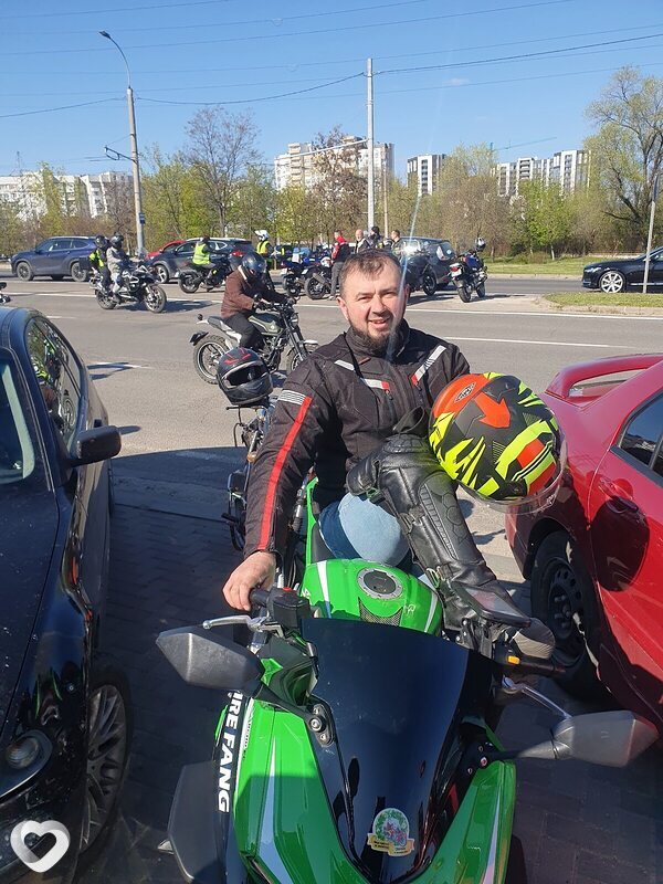 Alex, Бендеры