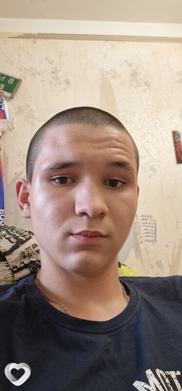 Илья, 19, Ростове-на-Дону — анкета №2802678