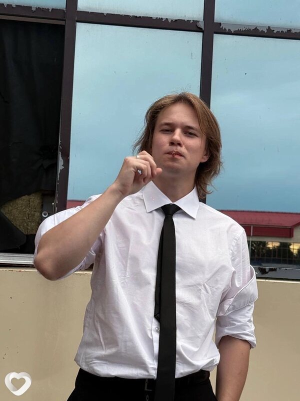 Дмитрий, 21, Сургуте — анкета №2802292