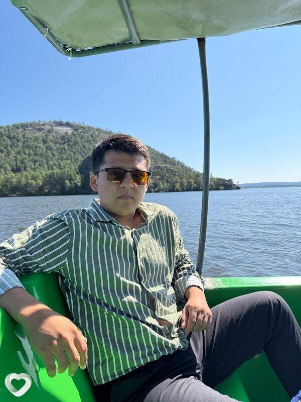Zhenis, 22, Алматы — анкета №2802408