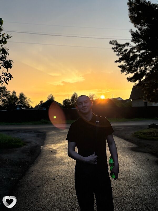 Даня, 22, Великом Новгороде — анкета №2802845