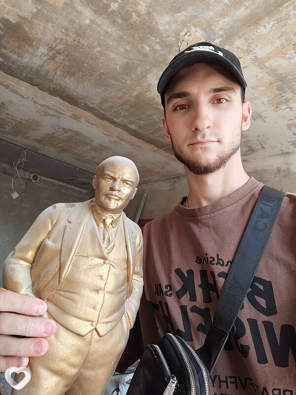 Роман, 21, Ростове-на-Дону — анкета №2802928