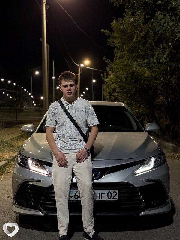 Захар, 20, Алматы — анкета №2803410