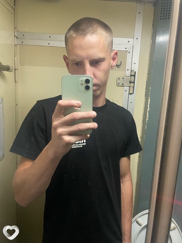 Владимир, 22, Всеволожске — анкета №2804221