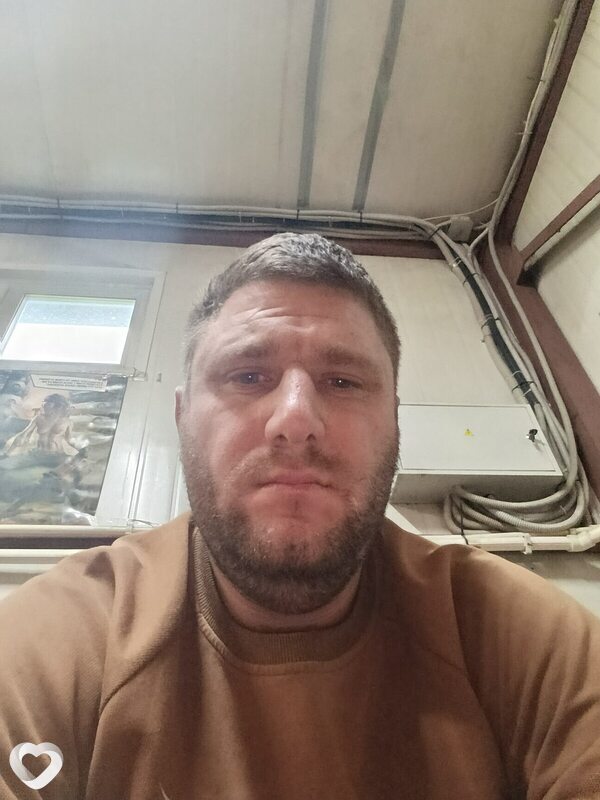 Анатолий, 32, Благовещенске — анкета №2804258