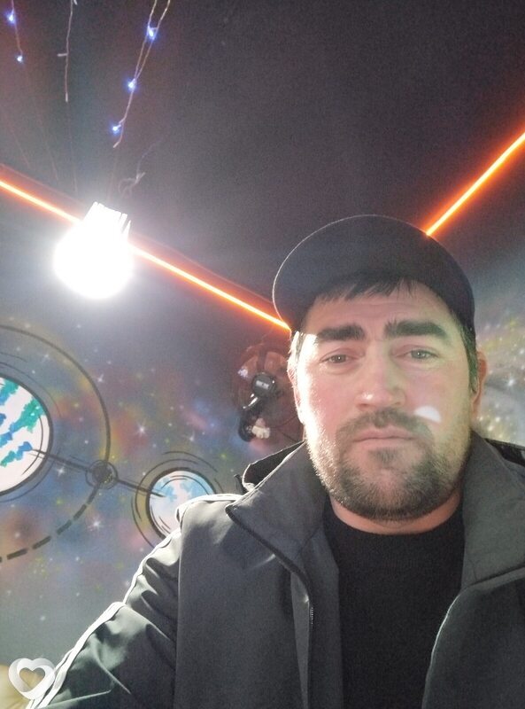 Роман, 39, Волгограде — анкета №2804378