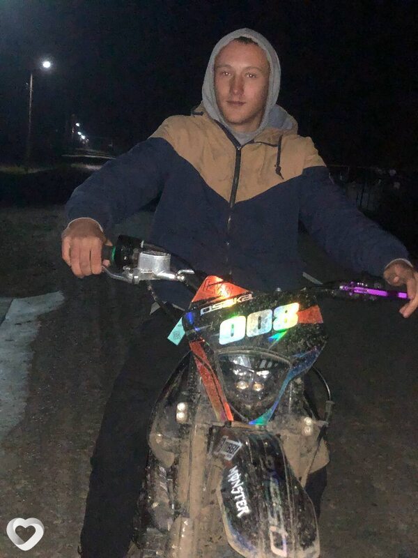 Андрей, 20, Симферополе — анкета №2804670