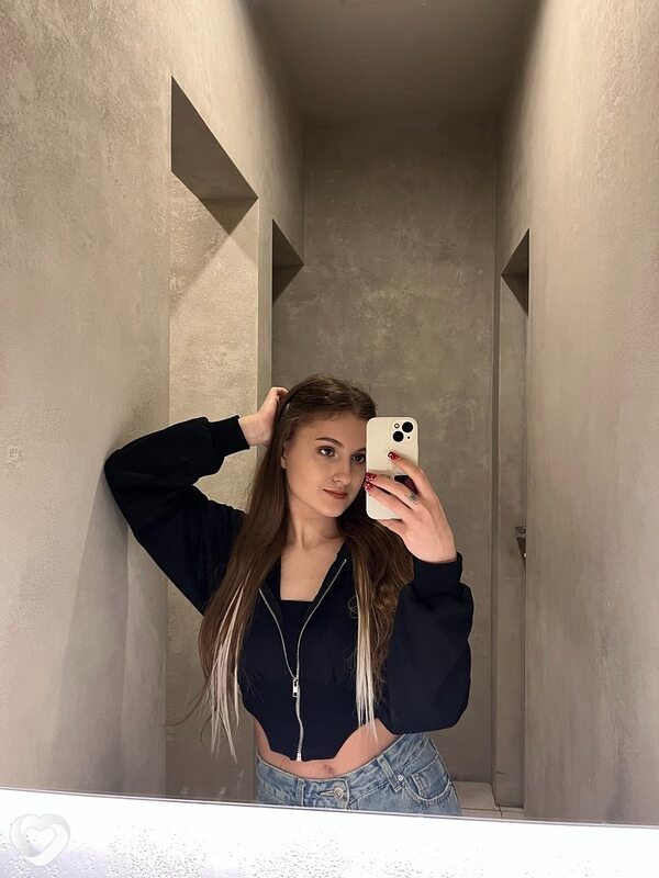 Кристина, 22, Минске — анкета №2804975