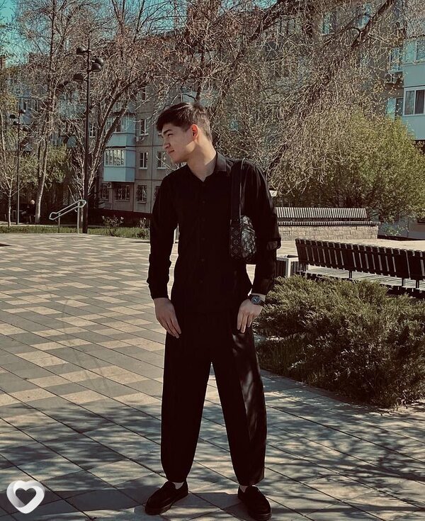 Азизбек, 19, Самаре — анкета №2805271