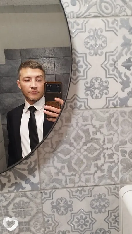Вячеслав, 27, Барнауле — анкета №2805422