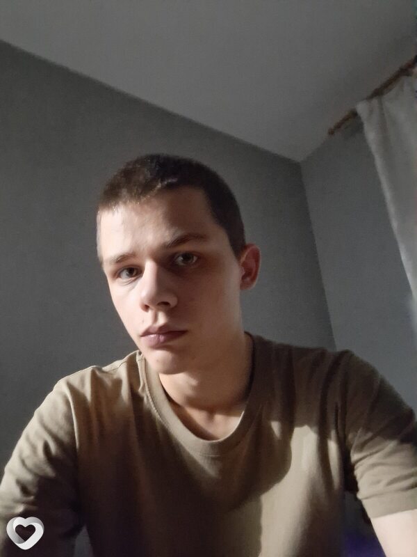 Рома, 19, Красноярске — анкета №2806400