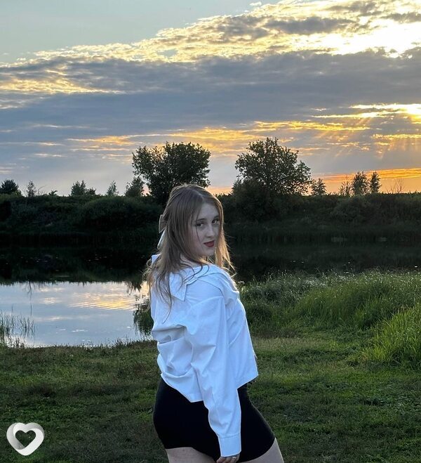 Светлана, 21, Рязани — анкета №2806338