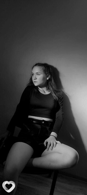 Арина, 19, Барнауле — анкета №2806528
