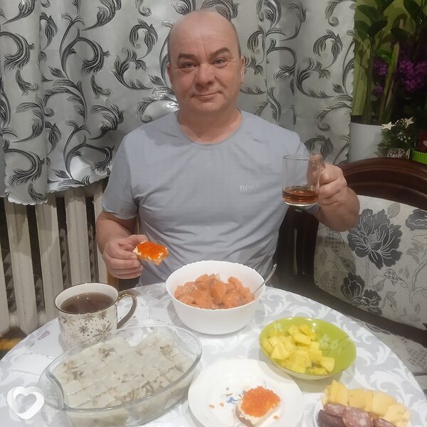 Анатолий, Салехард