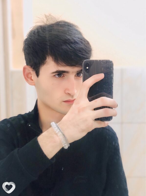 Parviz, 19, Санкт-Петербурге — анкета №2806737