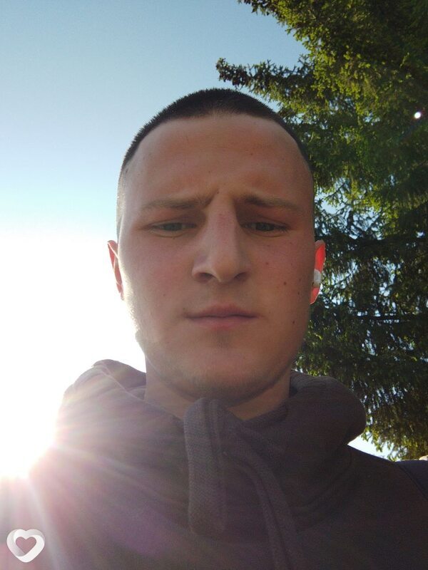 Булат, 22, Москве — анкета №2806631