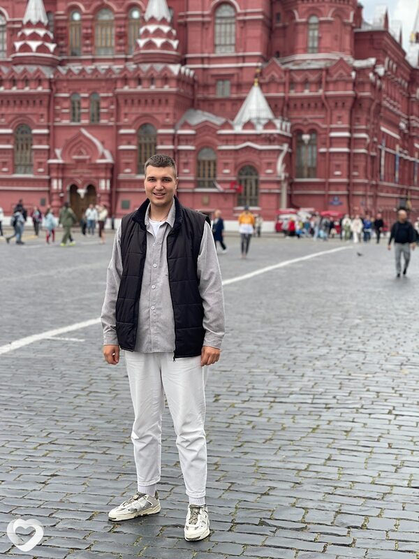 Кирилл, 21, Москве — анкета №2806868