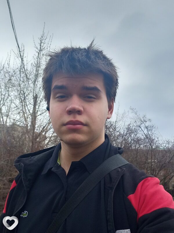 Александр, 19, Ульяновске — анкета №2806930