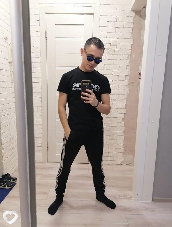 Жека, 26, Ханты-Мансийске — анкета №2806785