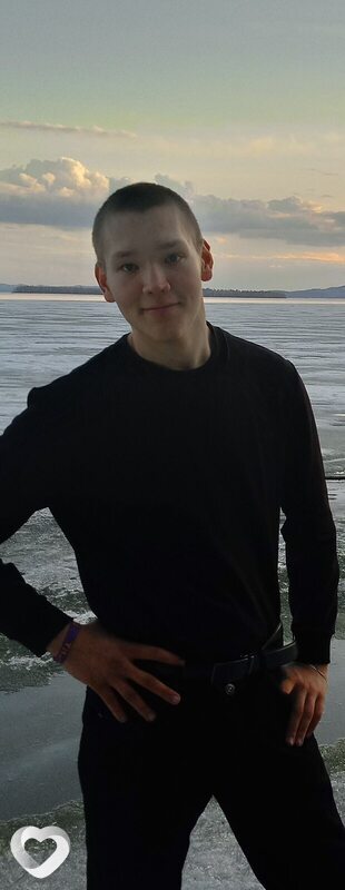 Владимир, 19, Усть-Илимск — анкета №2807491