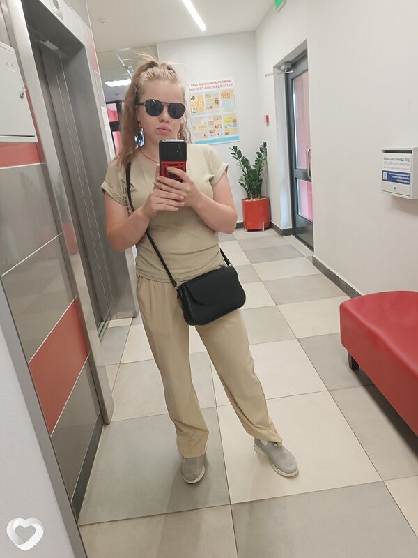 Алёна, 27, Санкт-Петербурге — анкета №2807391