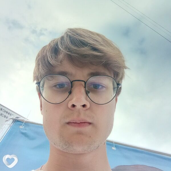 Андрей, 20, Златоусте — анкета №2807459