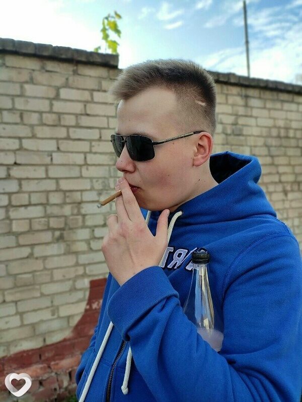 Олег, 26, Курске — анкета №2807480