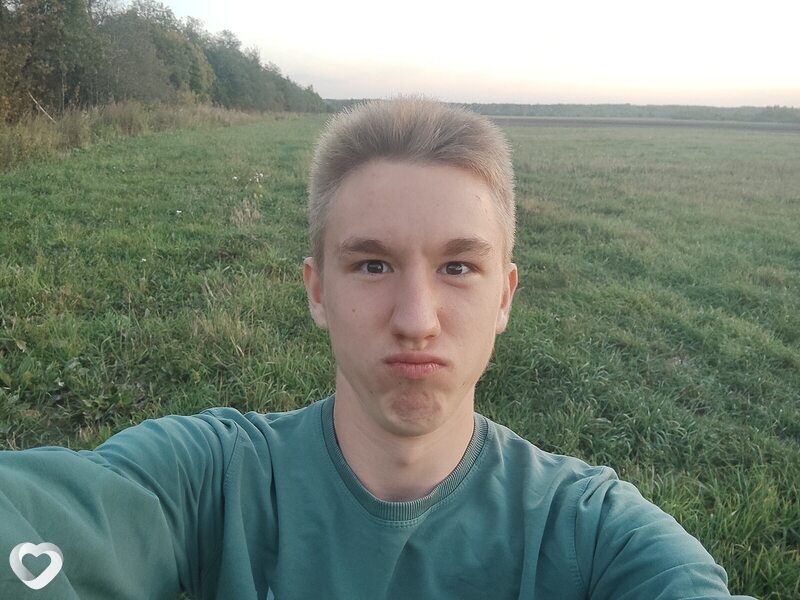 Алексей, 19, Череповце — анкета №2807486