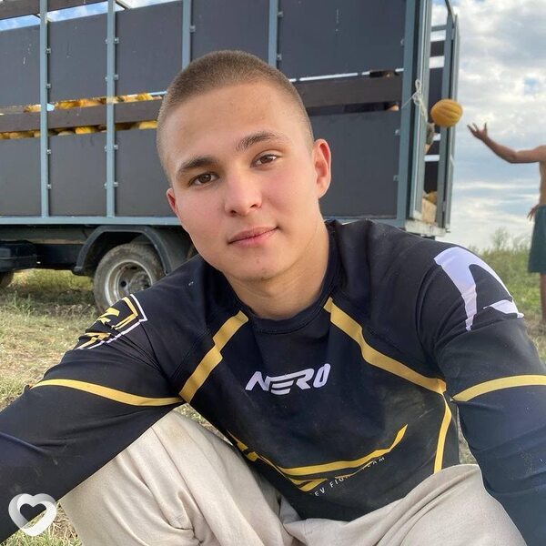 Джони, 21, Москве — анкета №2808813
