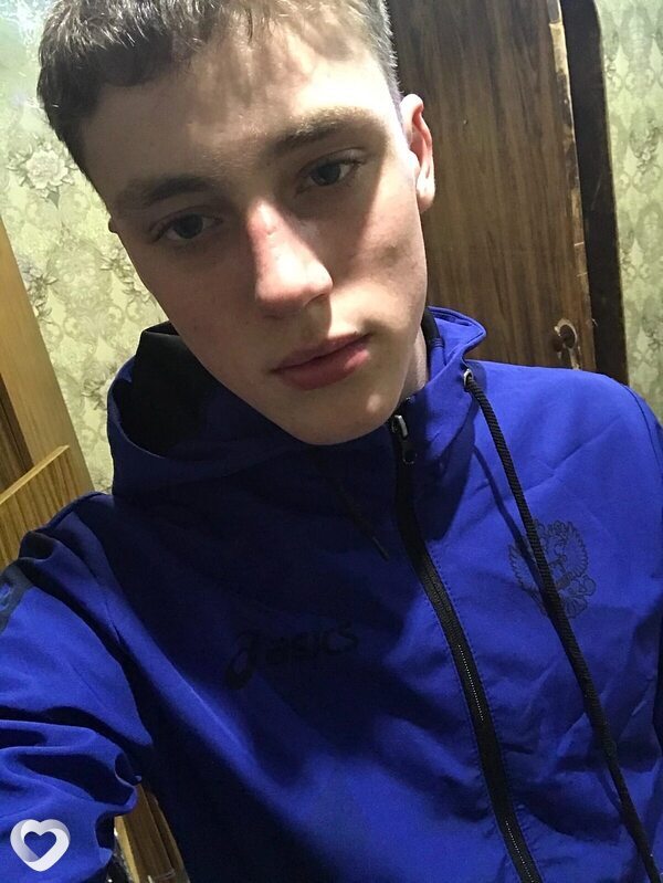 Дмитрий, 24, Ленинске-Кузнецком — анкета №2808547