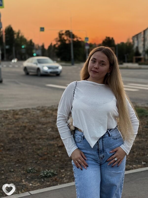 Евгения, 18, Луганске — анкета №2808694
