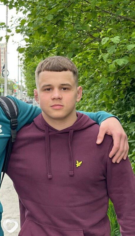 Арсений, 19, Нижнем Тагиле — анкета №2809032