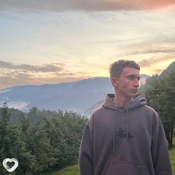 Александр, 20, Новосибирске — анкета №2809607
