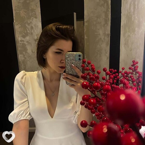 Алёна, 25, Москве — анкета №2809689