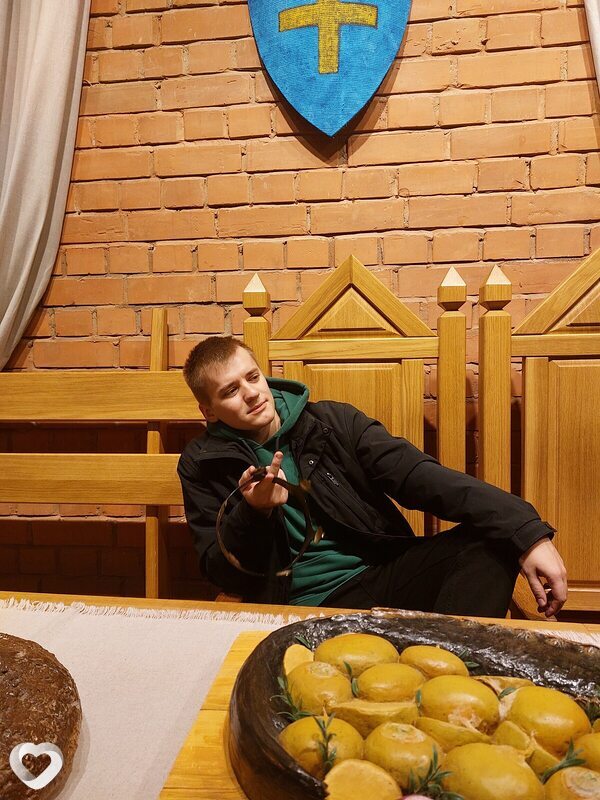 Владислав, 26, Барановичах — анкета №2809905