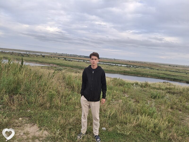 Макс, 22, Рудном — анкета №2810808