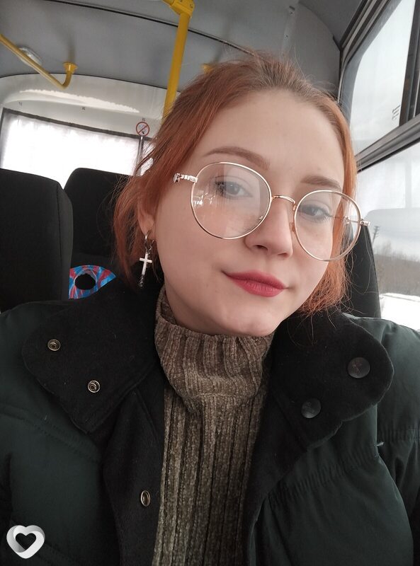 Евгения, 20, Череповце — анкета №2811178