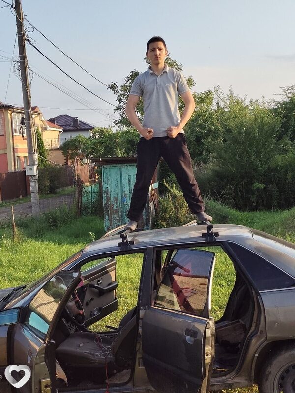 Никита, 20, Калининграде — анкета №2811264