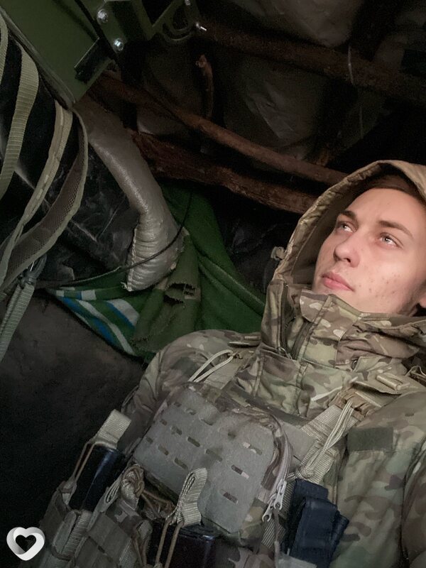 Артем, 22, Николаеве — анкета №2811083