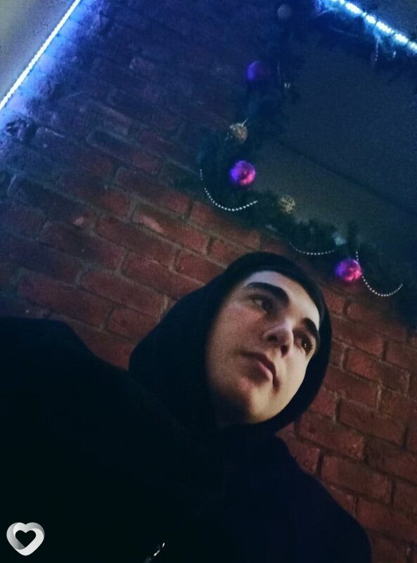 Кирилл, 20, Москве — анкета №2811193