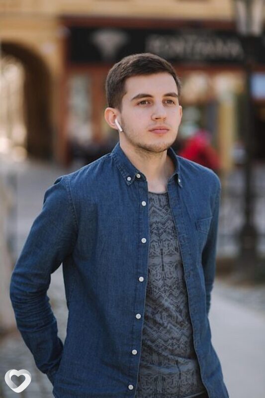 Влад, 26, Москве — анкета №2811370