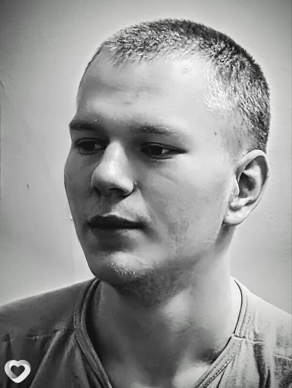 Кирилл, 21, Ростове-на-Дону — анкета №2811408