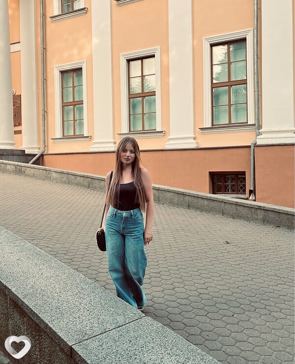 Карина, 21, Минске — анкета №2811924