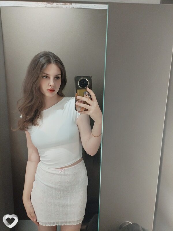 Эвелина, 20, Краснодаре — анкета №2812064